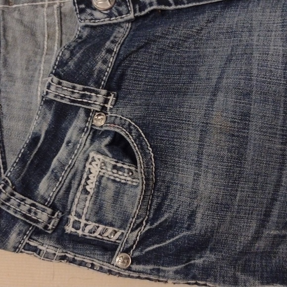 Rock and Roll Cowgirl Jeans - Picture 4 of 8